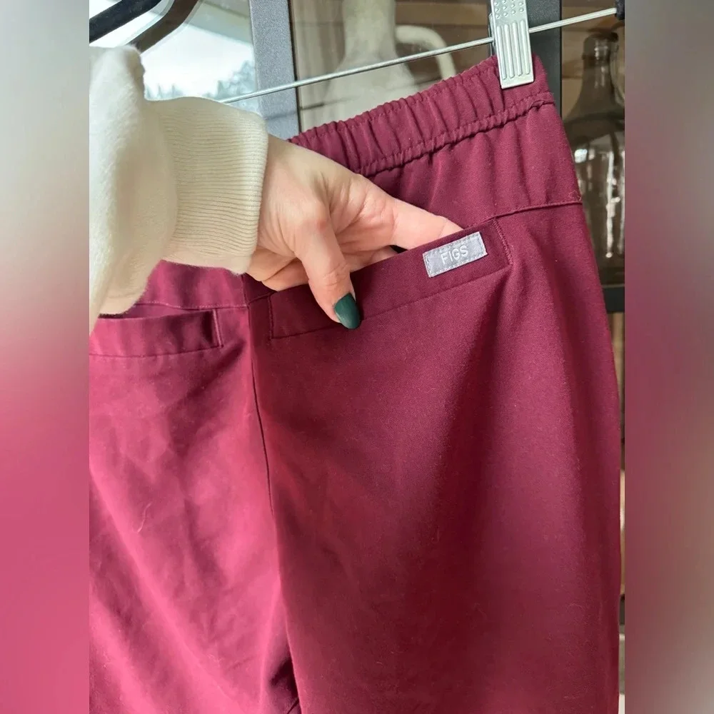 FIGS Scrubs Tansen Joggers Pants Burgundy pockets ribbed ankle elastic wine red